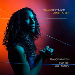 couverture de l'album Wings Uncaged de la chanteuse Aimée Allen